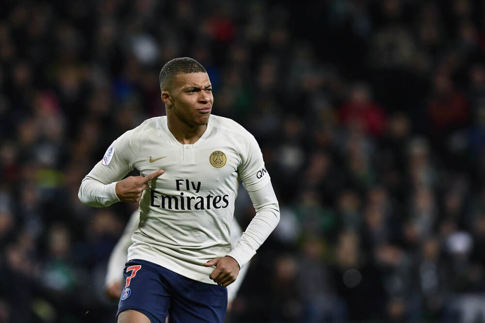 绿动齐鲁 数智赋能 | 122岁青岛啤酒的焕新路：一座“灯塔工厂”的智造内核与绿色实践